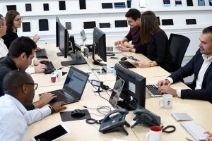 Les experts de Testing Digital à Boulogne-Billancourt, près de Paris.