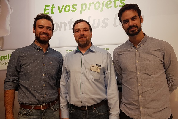 Les cofondateurs de Steedy ont travaillé en co-constrution avec l'équipe d'Olivier Studter, directeur du magasin (au centre) pour élaborer une solution personnalisée. ©C.G.-M.