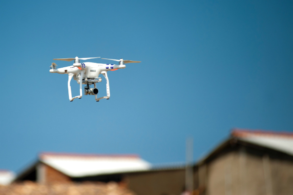 A partir des séquences prises par le drone, l’interface génère une maquette numérique 3D sur laquelle s’effectue la prise de cotes.