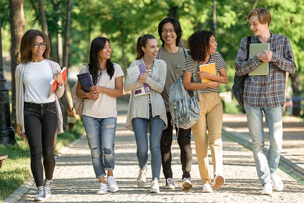 9 écoles parisiennes se mobilisent pour digitaliser les commerces de proximité