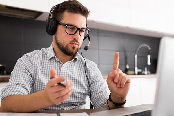 Les télétravailleurs français envisagent de changer d’emploi à cause des processus de leur entreprise