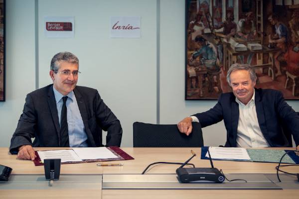 Bruno Sportisse, PDG d’Inria, et Pierre-Marie Le Hucher, PDG de Berger-Levrault. / ©Inria - Benoît Fourrier