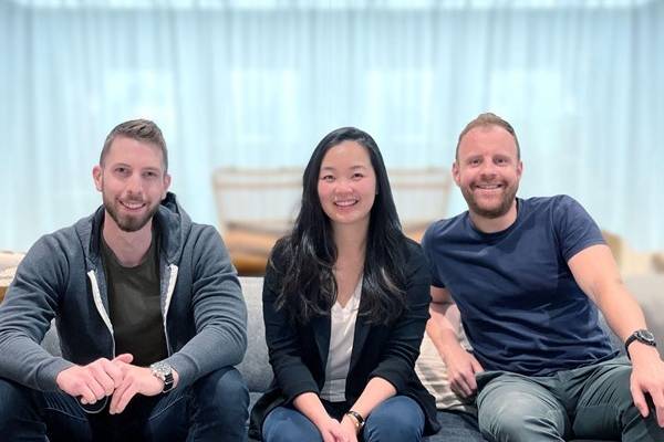 Dan Pielher, Helen Chen et Damien Drap, fondateurs de Nomad Homes.