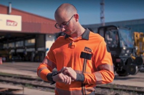 montre_connectee_SNCF-Réseau