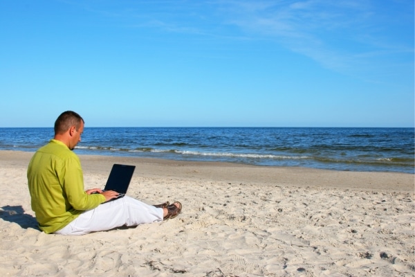 Profiter des vacances pour accélérer leur carrière dans la tech